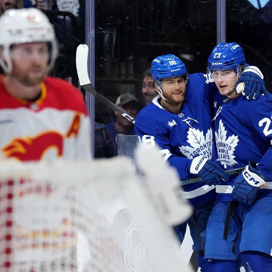 Domi scores late winner as Leafs fan Flames 4-3